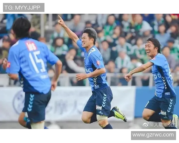 大m松鼠与东京绿茵的激烈对决谁能在赛场上笑到最后 大m松鼠与东京绿茵的激烈对决谁能在赛场上笑到最后