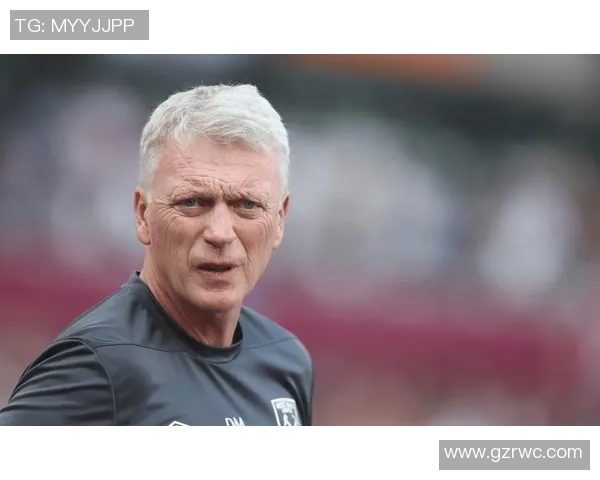 英超联赛将继续举行闭门比赛，球员和教练需全员合规测试