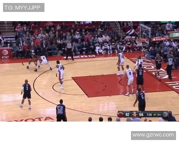 哈登在篮网对阵热火的精彩表现数据分析与比赛回顾